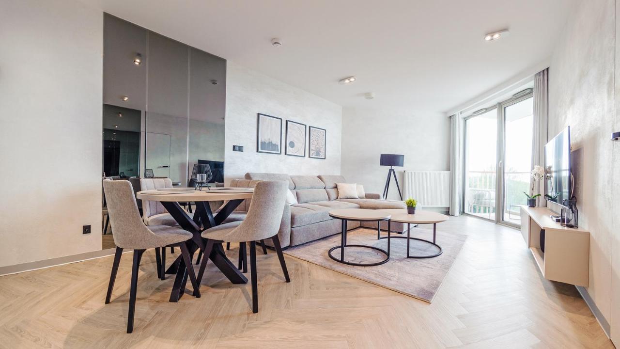 Apartamenty Sun & Snow Pinea Pobierowo Exteriör bild